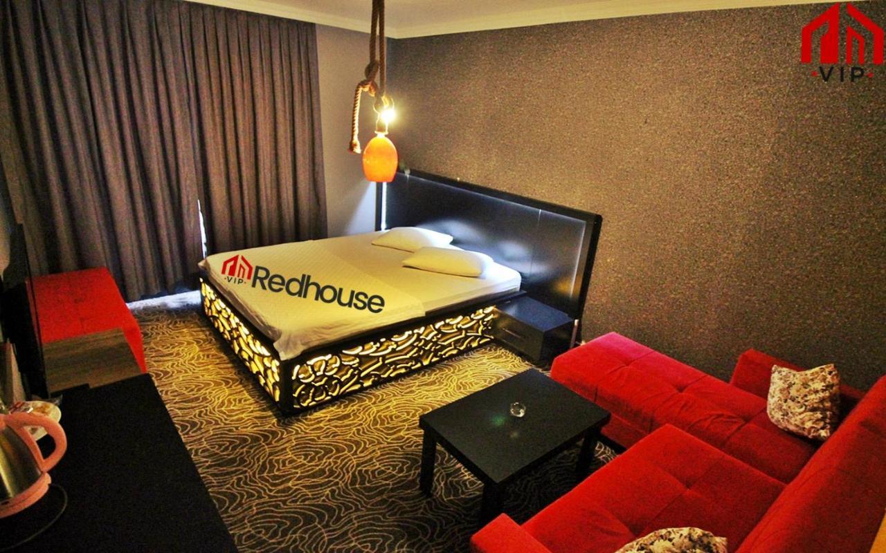 Red House Vip Apartmant Suites Istanbul Exterior photo