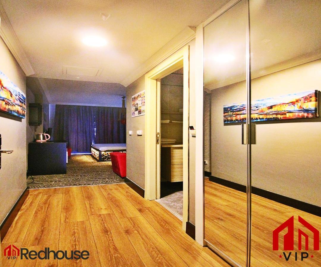 Red House Vip Apartmant Suites Istanbul Exterior photo