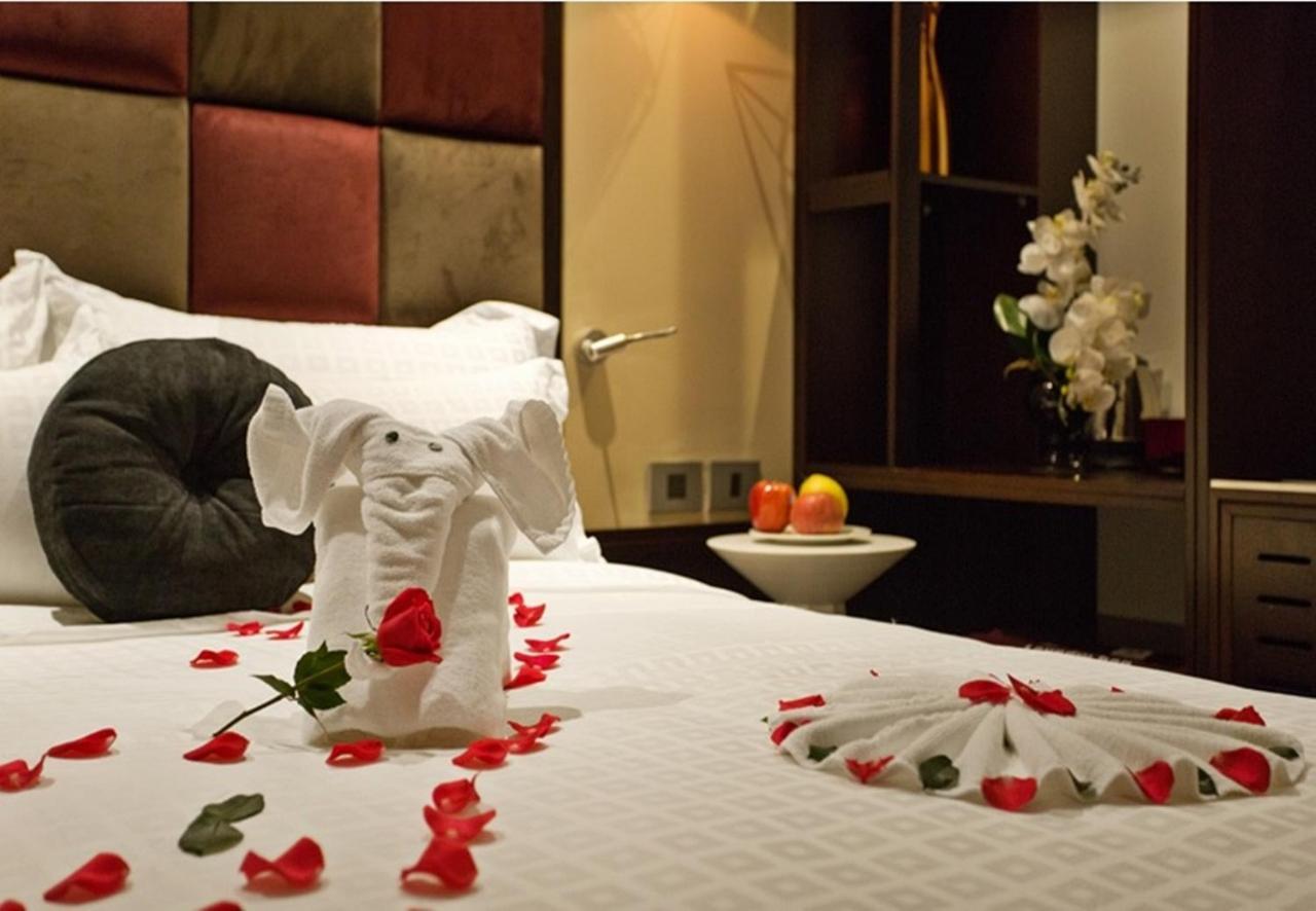 Red House Vip Apartmant Suites Istanbul Exterior photo
