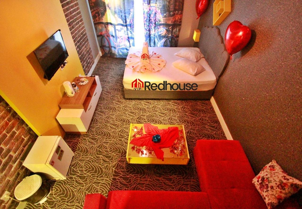 Red House Vip Apartmant Suites Istanbul Exterior photo