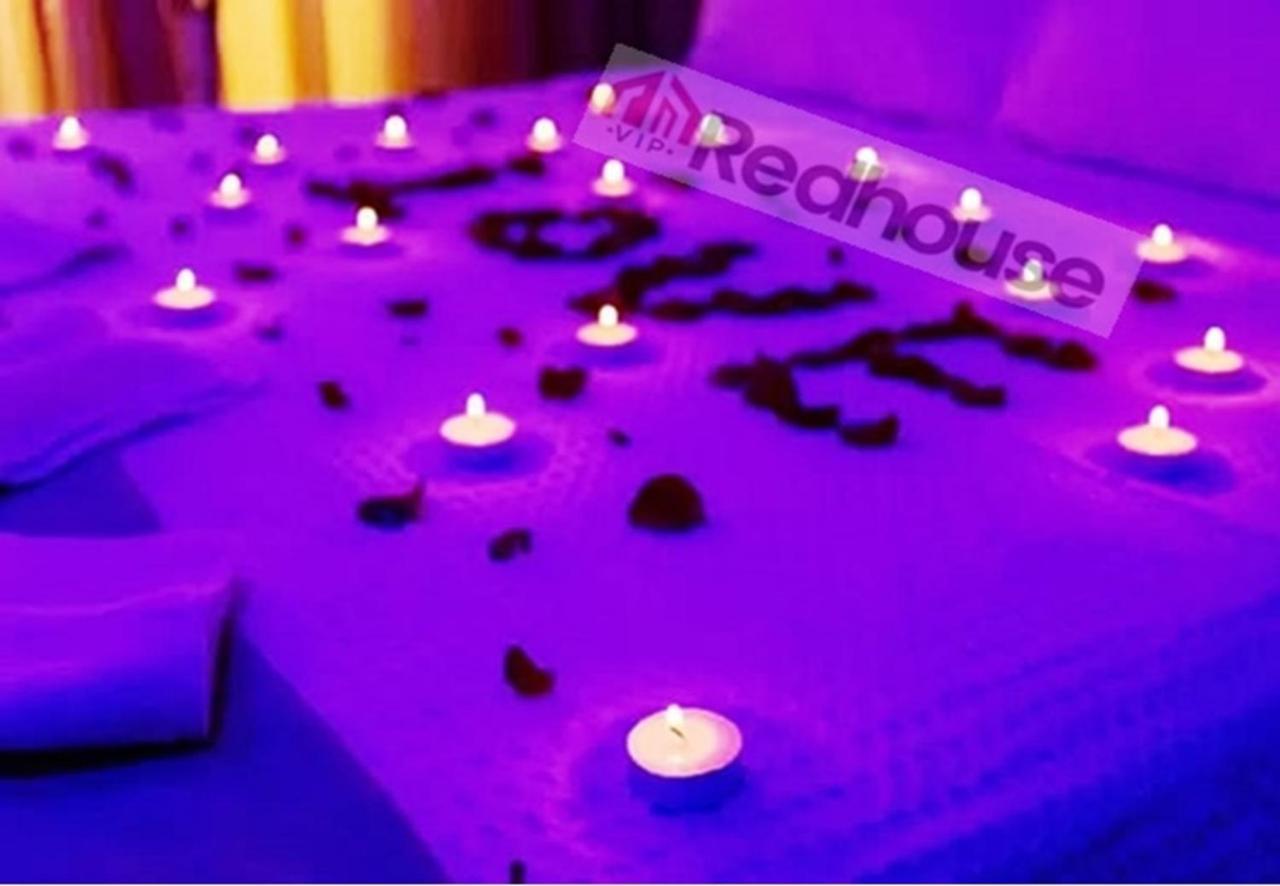 Red House Vip Apartmant Suites Istanbul Exterior photo