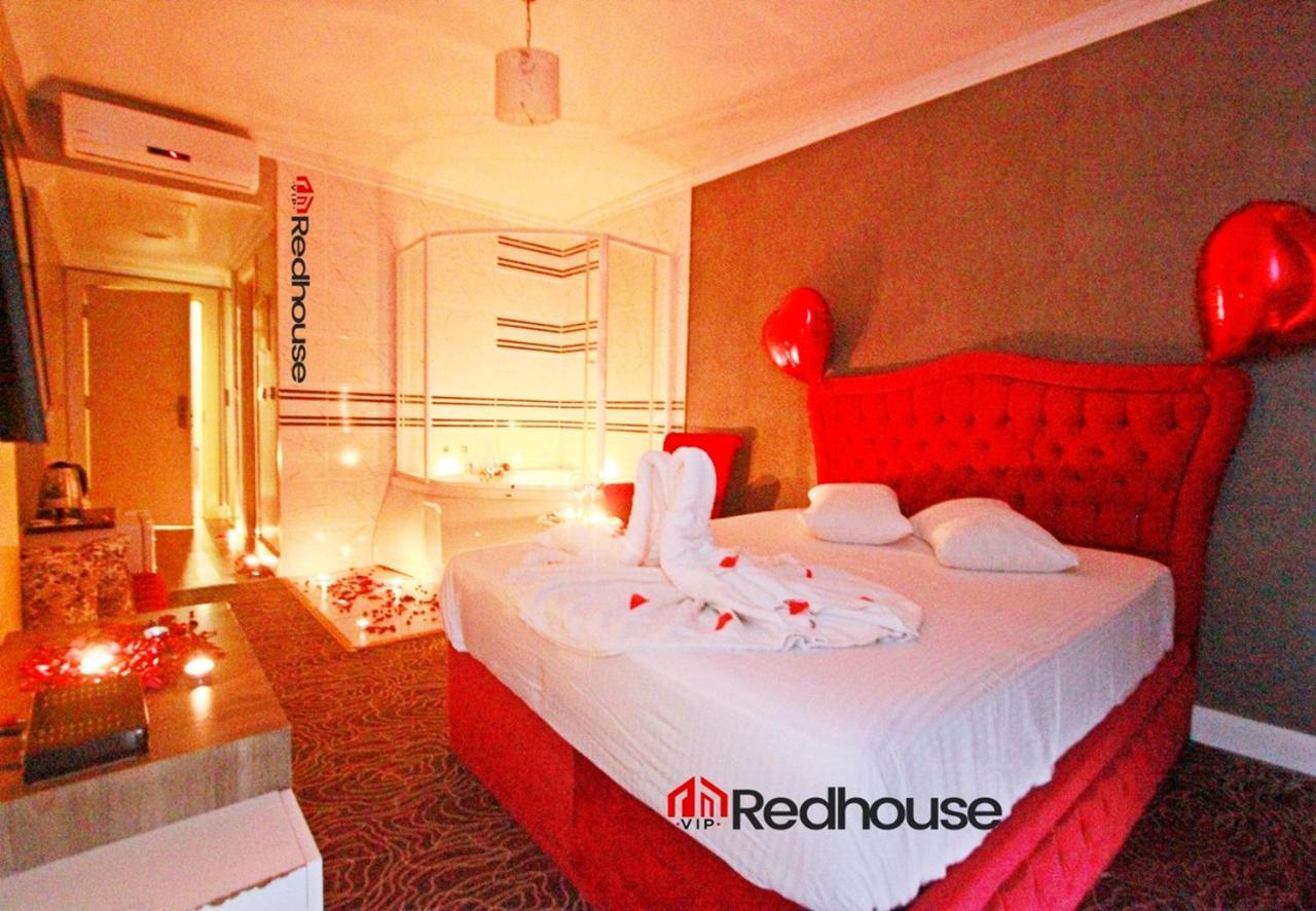 Red House Vip Apartmant Suites Istanbul Exterior photo